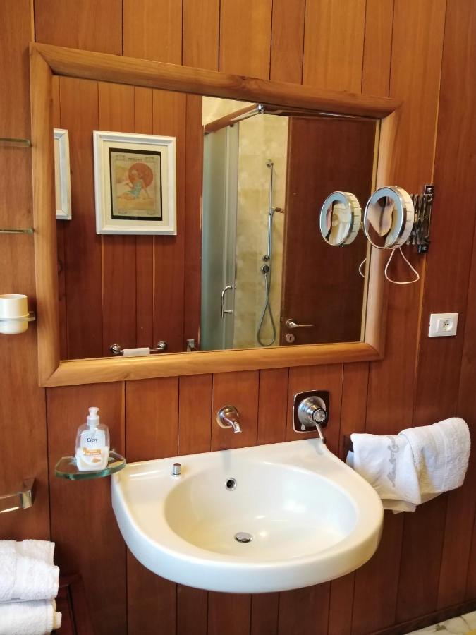 La Piccola Florida Apartment Sanremo Ngoại thất bức ảnh